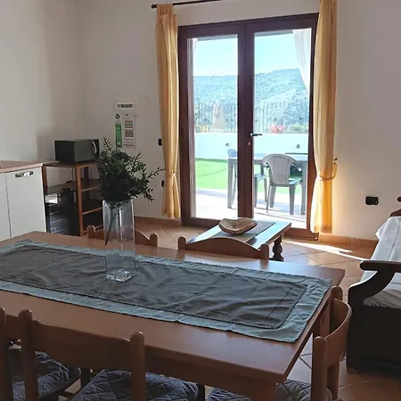 Prázdninový dům Casa Brocca - Relaxing Veranda Welcomely Budoni